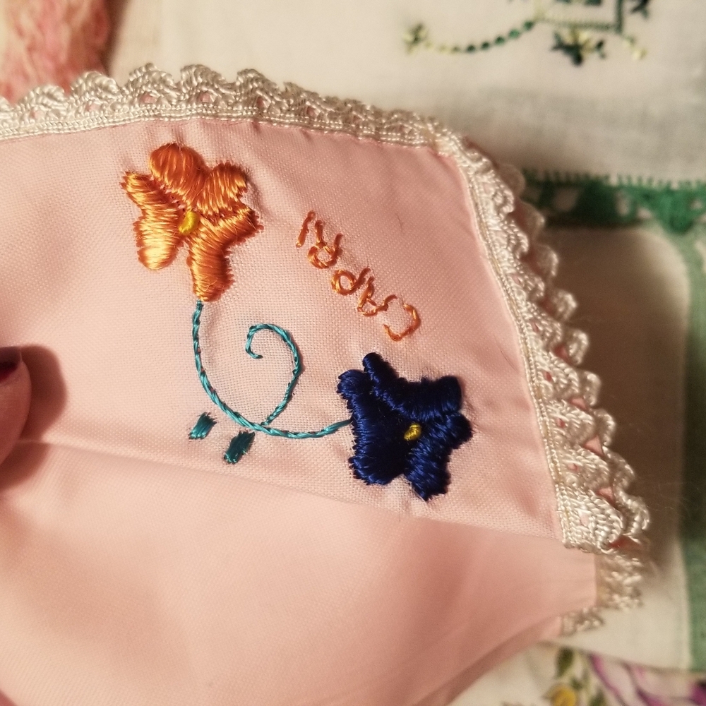 Antique Floral Embroidered Handkerchief Set!
